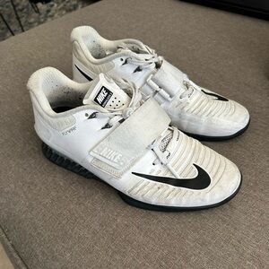 Nike Romaleo 3 Weightlifting Shoes - White